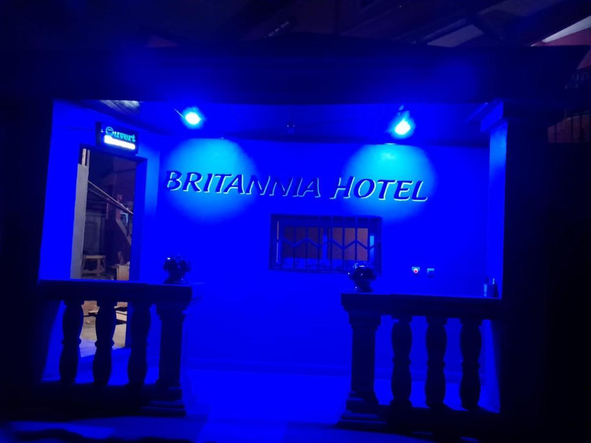 Britannia Hotel Cmr Yaoundé Exterior foto