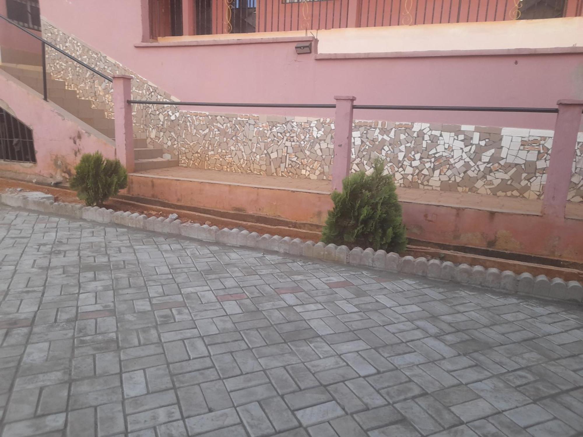 Britannia Hotel Cmr Yaoundé Exterior foto